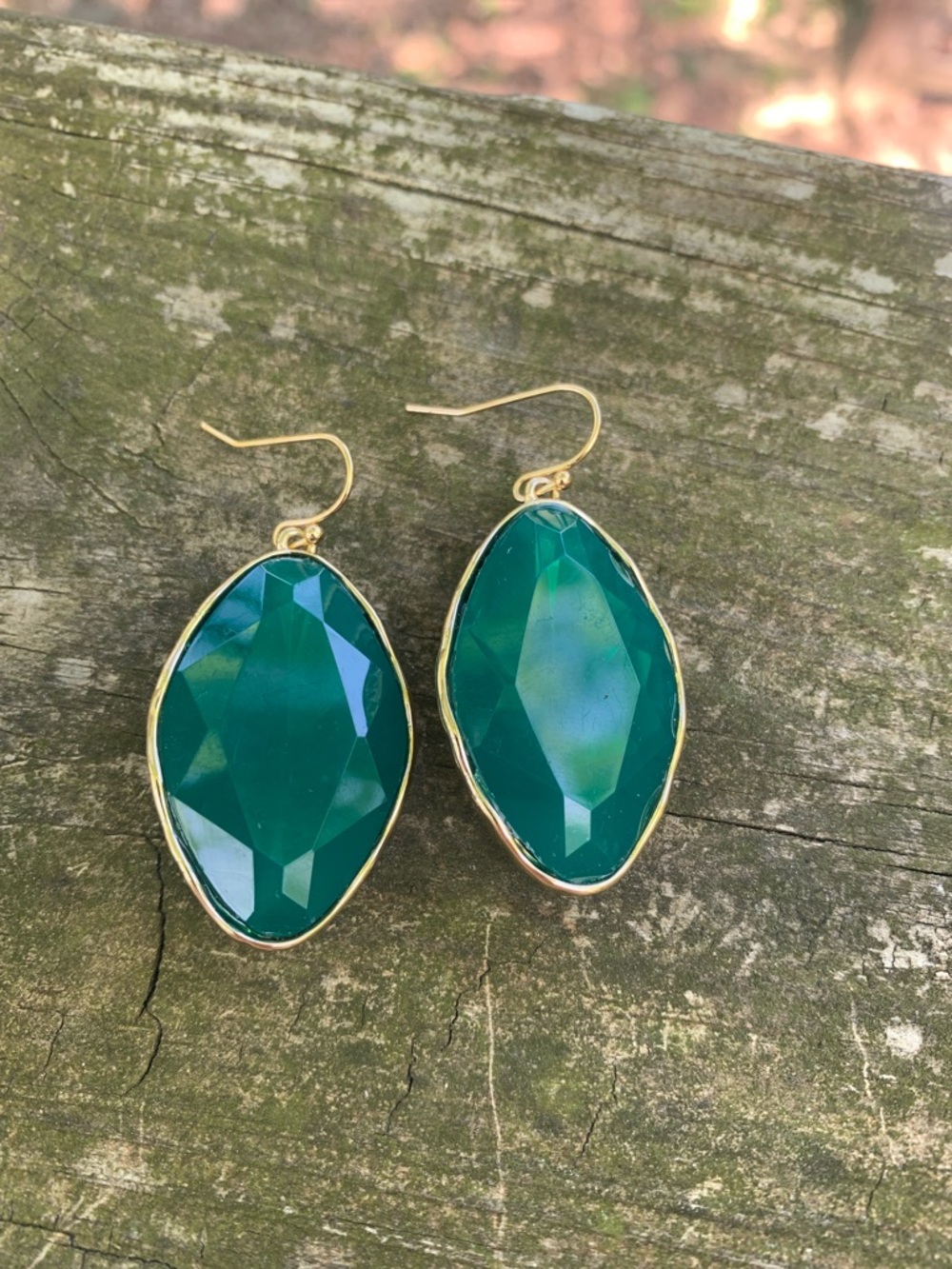 Gold-Edged Green Drop Earrings - Women Jewelry